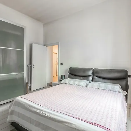 Bigari, By Short Holidays Apartment